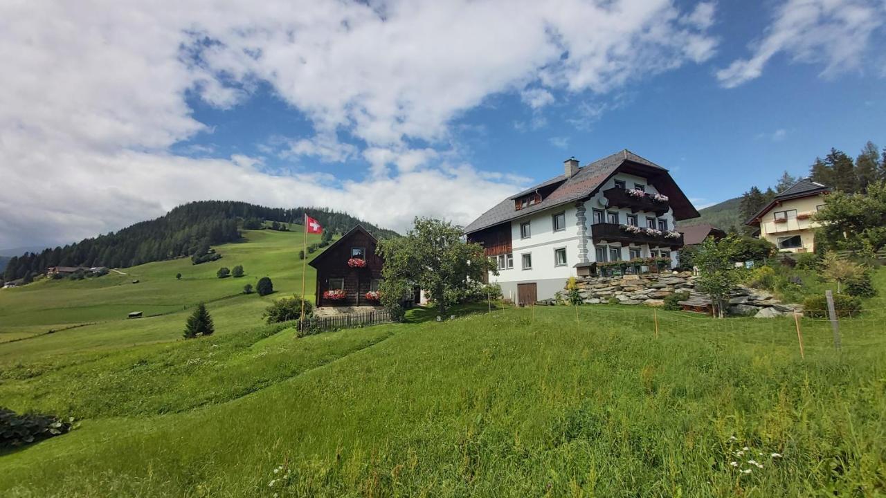 塔姆斯韦格Schweizer Hof公寓 外观 照片